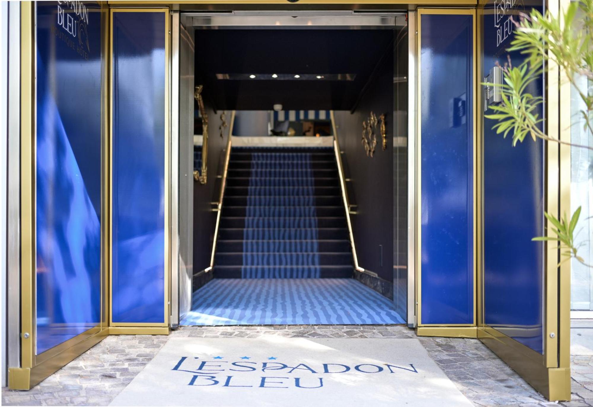 Hotel Espadon Bleu Ле-Лаванду Экстерьер фото