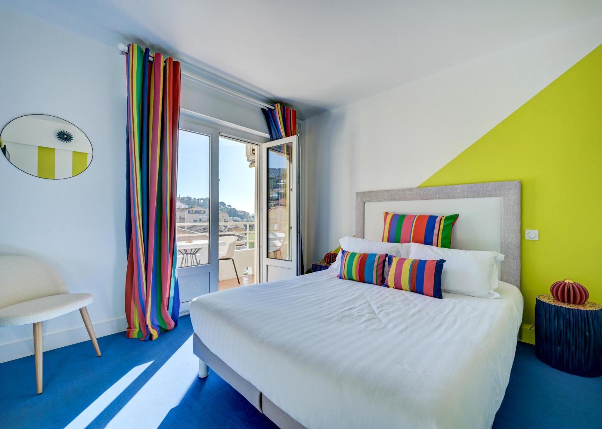 Hotel Espadon Bleu Ле-Лаванду Экстерьер фото